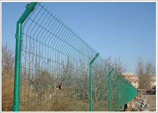 雙邊絲護(hù)欄網(wǎng) 雙邊絲護(hù)欄網(wǎng)