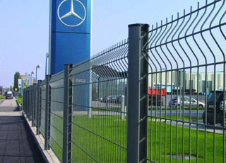 三角折彎護(hù)欄網(wǎng) 三角折彎護(hù)欄網(wǎng)